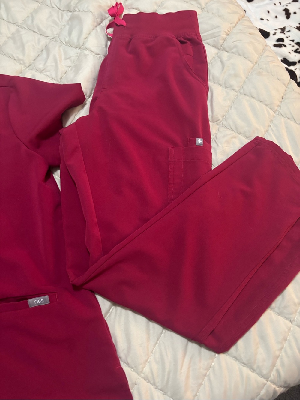 Fig scrubs-Deep Cranberry - Picture 3 of 6